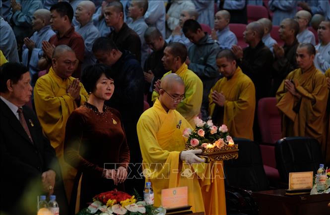 Đại biểu làm lễ tại Đại lễ Phật Đản Viesak 2026 khai mạc sáng 23/5 tại phường Đà Lạt, tỉnh Lâm Đồng. (ảnh: TTXVN) 