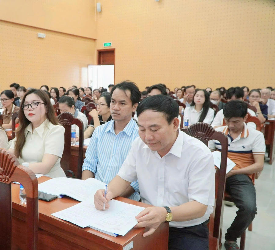 Các công chứng viên tham dự Lớp bồi dưỡng nghiệp vụ.