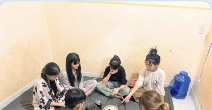 6 đối tượng thuê nhà để bay, lắc. Ảnh: Công an Gia Lai