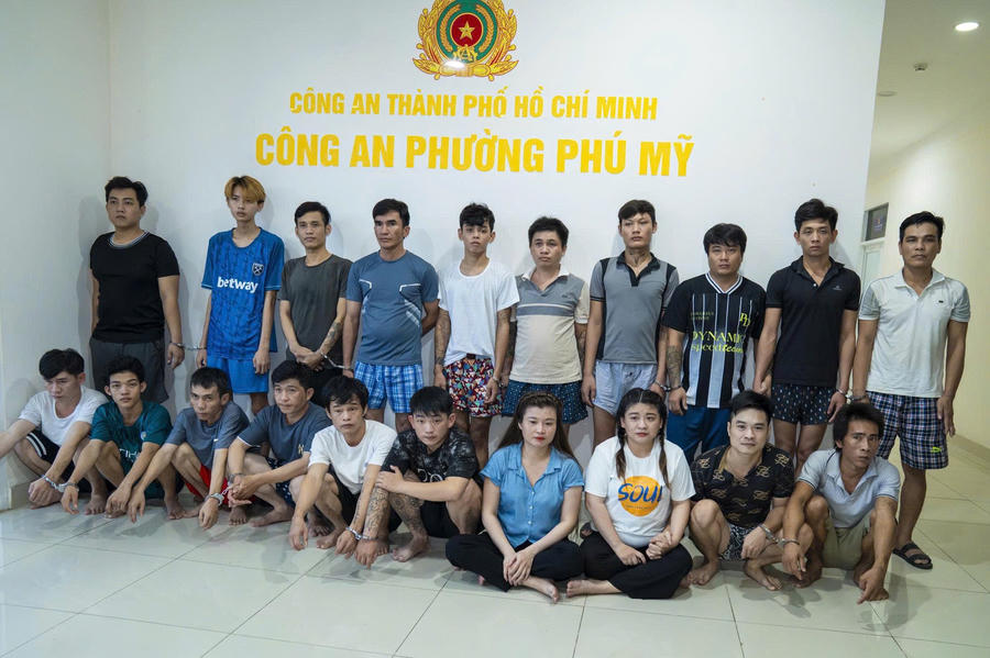 Các đối tượng bị bắt giữ liên quan đường dây ma tuý.