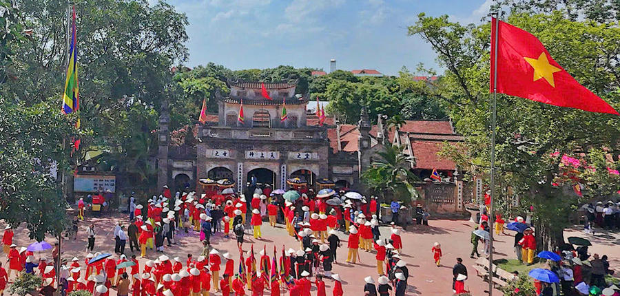 Hội Gióng ở xã Phù Đổng (Hà Nội) diễn ra từ ngày 23 – 25/5 (7 – 9/4 Âm lịch).