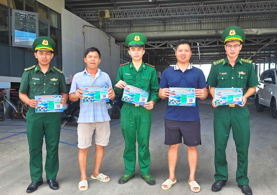 Mô hình “Hòm thư điện tử ẩn danh” được triển khai rộng khắp trên địa bàn do Đồn Biên phòng Rạch Gốc quản lý.