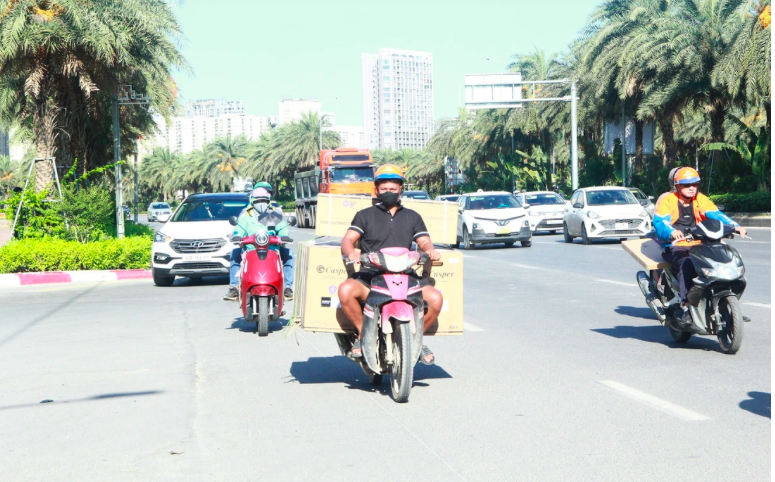 Những ngày này, nhiệt độ miền Bắc lên đến đỉnh, Bộ Y tế đưa ra cảnh báo và hướng dẫn người dân tránh đột quỵ dẫn đến tử vong. Những ngày này, nhiệt độ miền Bắc lên đến đỉnh, Bộ Y tế đưa ra cảnh báo và hướng dẫn người dân tránh đột quỵ dẫn đến tử vong.