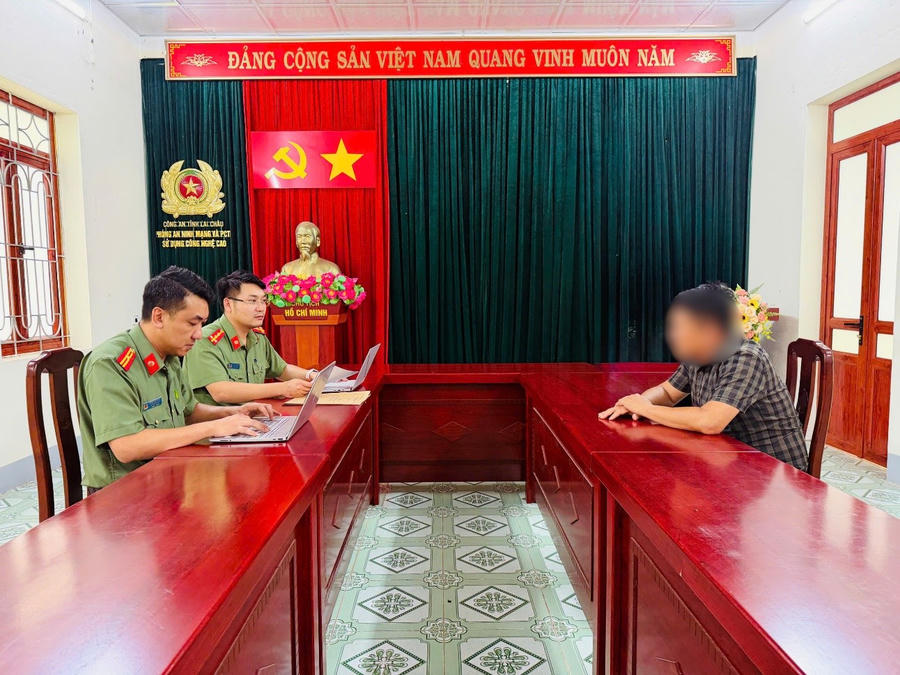 Phòng PA05 làm việc với đối tượng. (Ảnh: Công an Lai Châu).
