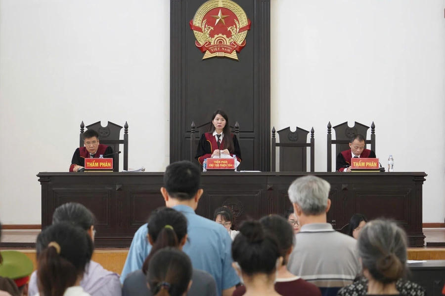 HĐXX phúc thẩm (Ảnh: Nam Cường).