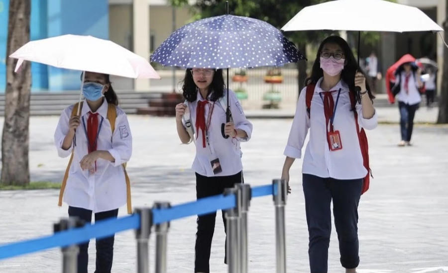 Điện lực Hà Nội cũng tăng cường công tác kiểm tra, giám sát vận hành hệ thống lưới điện đặc biệt tại các địa điểm phục vụ kỳ thi tuyển sinh vào lớp 10 và kỳ thi tốt nghiệp THPT năm 2026. (Ảnh minh hoạ từ Internet)