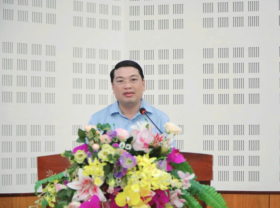Phó Chủ tịch UBND tỉnh An Giang Lê Trung Hồ phát biểu khai mạc hội thảo.