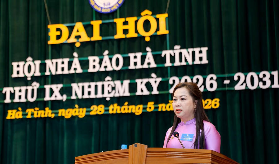 Bà Trần Thị Phương Hoa giữ chức Chủ tịch Hội Nhà báo tỉnh Hà Tĩnh - Ảnh BHT.