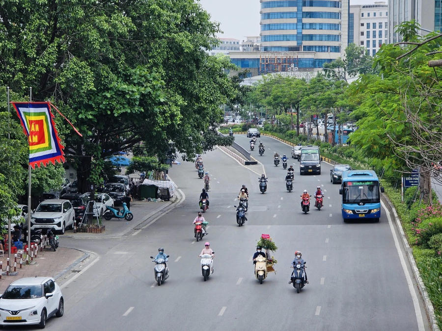 Hà Nội tính miễn vé xe buýt trong Vành đai 1 khi lập vùng phát thải thấp