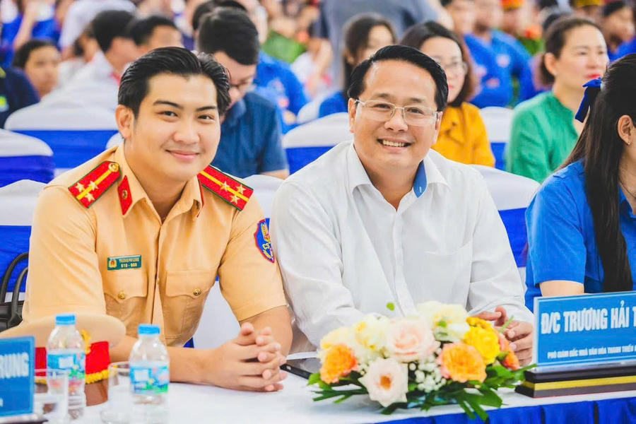 Các đại biểu tham dự Lễ.
