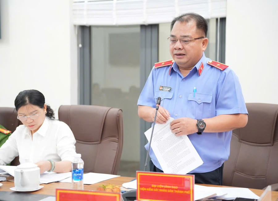 Đại diện Viện kiểm sát thành phố Đồng Nai phát biểu ý kiến.