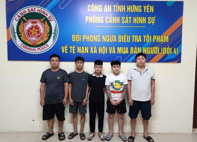 Công an tỉnh Hưng Yên khởi tố 5 bị can trong chuyên án mua bán tài khoản ngân hàng trên mạng. Ảnh: Công an tỉnh Hưng Yên