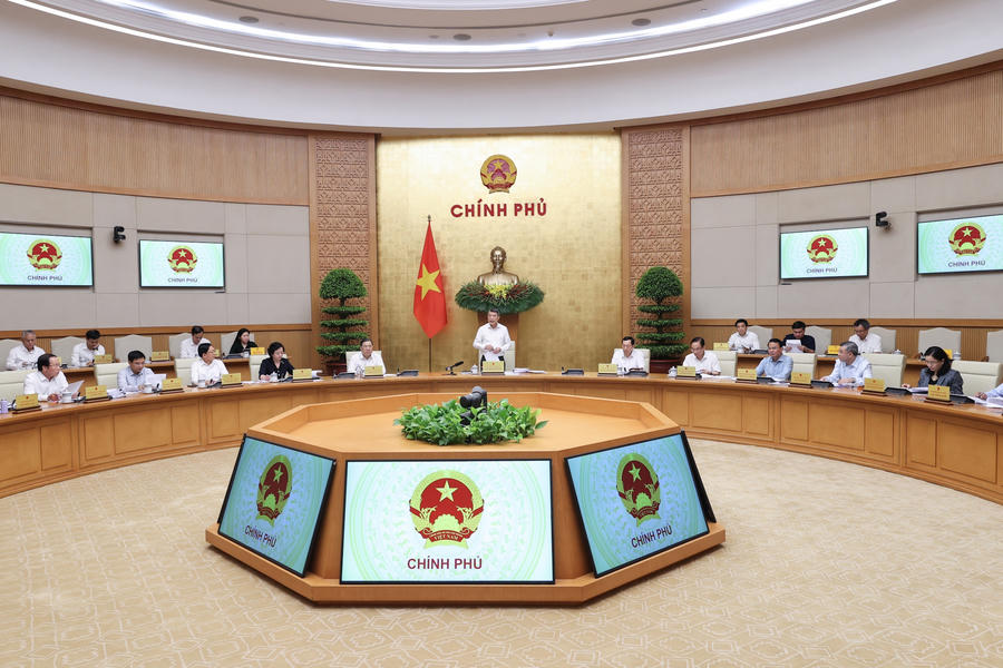 Thủ tướng Chính phủ Lê Minh Hưng chủ trì phiên họp Chính phủ thường kỳ tháng 5 năm 2026. 
(Ảnh: VGP/Nhật Bắc)
