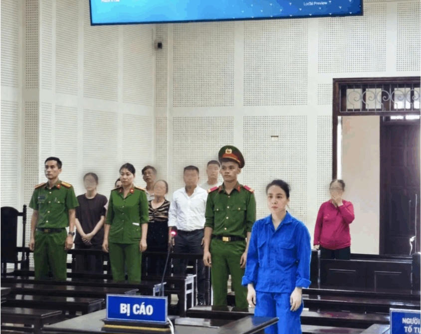 Bị cáo Trần Thị Thanh Nga tại phiên tòa sơ thẩm. Bị cáo Trần Thị Thanh Nga tại phiên tòa sơ thẩm.