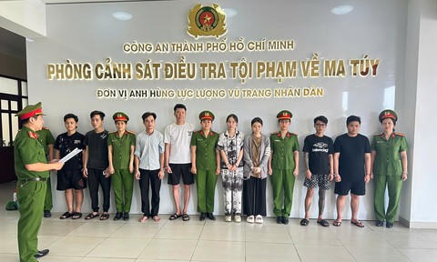 Công an TP HCM triệt phá một đường dây ma túy liên tỉnh. Công an TP HCM triệt phá một đường dây ma túy liên tỉnh.