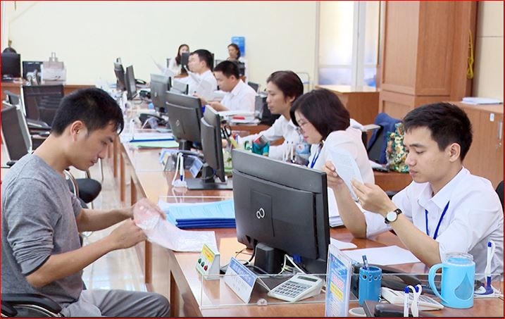 Thủ tướng Chính phủ yêu cầu các Bộ, cơ quan ngang Bộ công bố TTHC đã được cắt giảm, đơn giản hóa tại 11 Nghị quyết và cập nhật, công khai trên Cơ sở dữ liệu quốc gia về TTHC.
