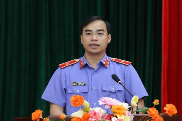 Ông Phạm Hải Anh, Viện trưởng Viện Kiểm sát nhân dân tỉnh Bắc Ninh phát biểu khai mạc cuộc thi.