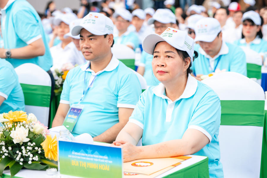 Bà Bùi Thị Minh Hoài, Ủy viên Bộ Chính trị, Bí thư Trung ương Đảng, Chủ tịch Ủy ban Trung ương MTTQ Việt Nam tham dự buổi lễ.