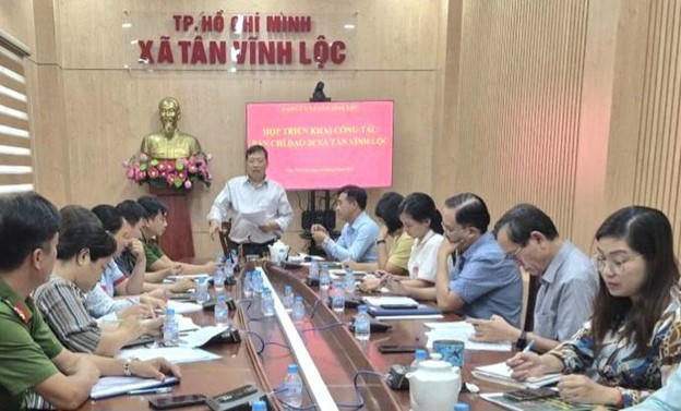 Ông Nguyễn Thanh Nhã – Thành ủy viên, Bí thư Đảng ủy xã Tân Vĩnh Lộc, Trưởng Ban Chỉ đạo 26 phát biểu chỉ đạo tại Hội nghị