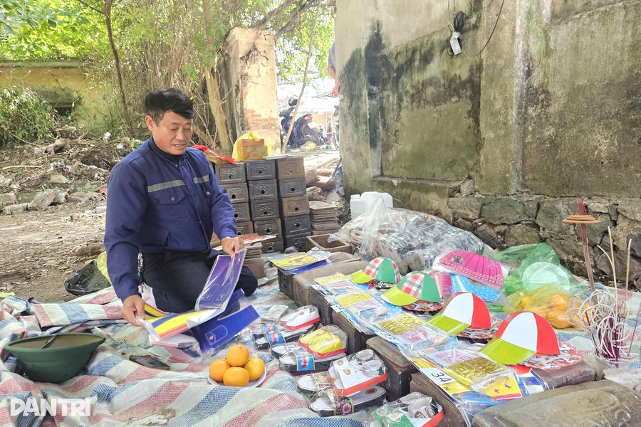 Hàng chục bộ hài cốt thai nhi đã được tìm thấy trong lúc thi công mở rộng đường. Ảnh Dân trí
