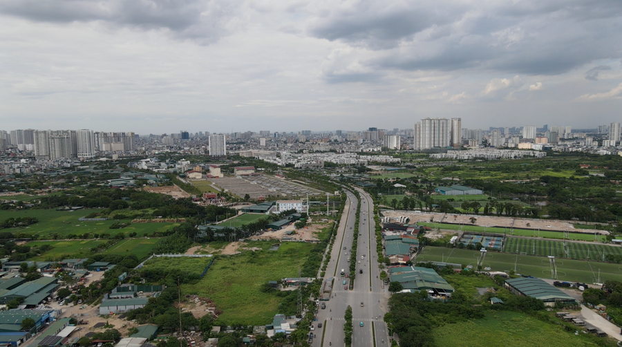 Riêng nút giao Phạm Tu - đường 70 với tổng mức đầu tư gần 786 tỷ đồng phải tạm dừng thi công do vướng mắc trong công tác giải phóng mặt bằng.