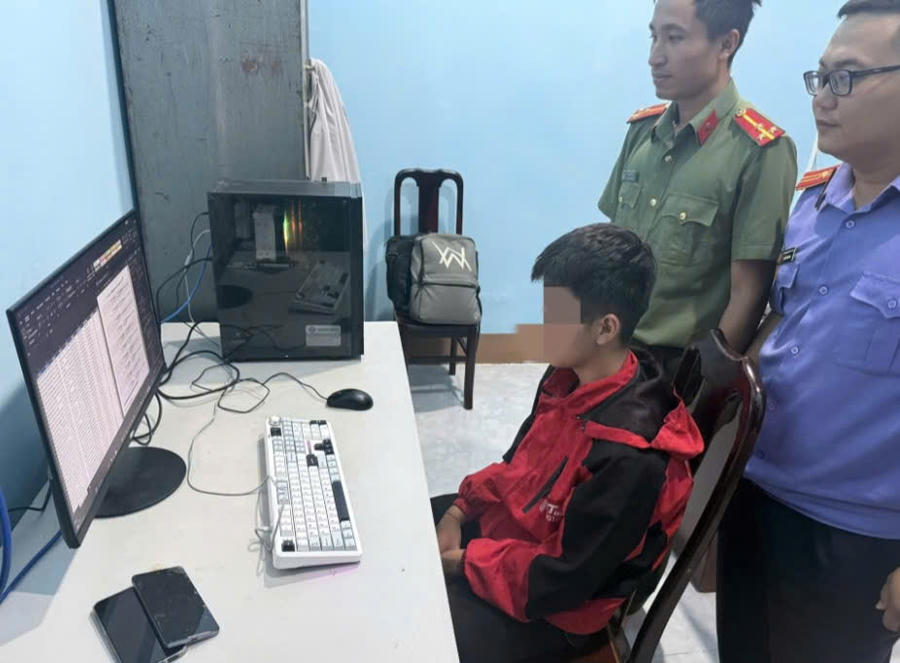Nam sinh lớp 10 đánh cắp, rao bán 20 triệu dữ liệu cá nhân. Ảnh: Công an tỉnh Lâm Đồng