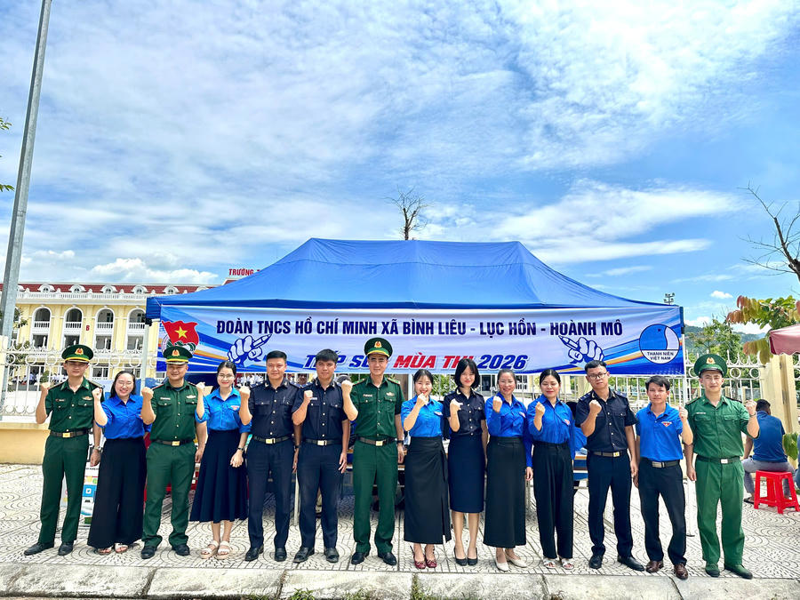 Đồn Biên phòng Cửa khẩu Hoành Mô phối hợp tổ chức chương trình “Tiếp sức mùa thi” năm 2026