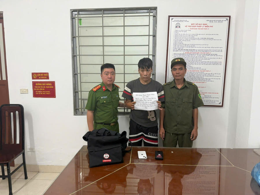 Đối tượng Phạm Mạnh Thắng tại cơ quan Công an.
