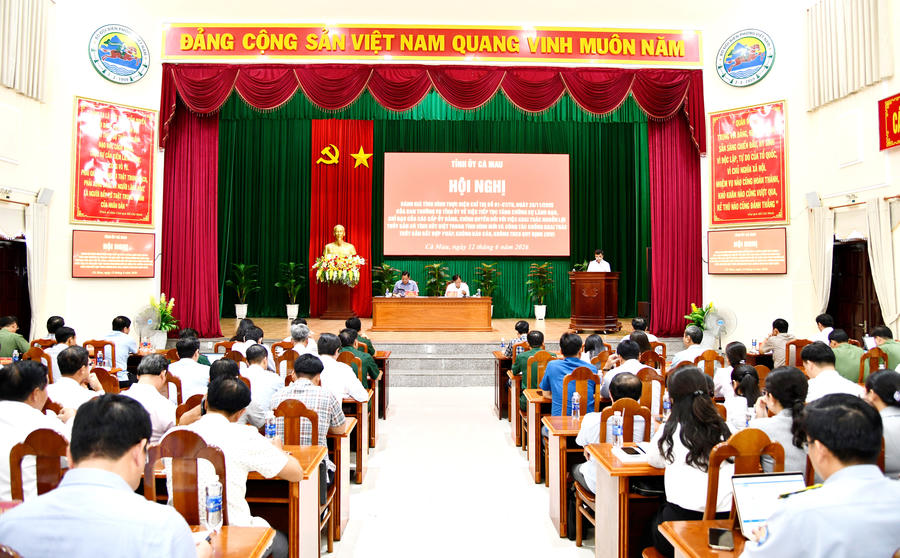 Toàn cảnh Hội nghị đánh giá kết quả thực hiện Chỉ thị số 01-CT/TU về phòng, chống khai thác thủy sản có tính hủy diệt và chống khai thác IUU.