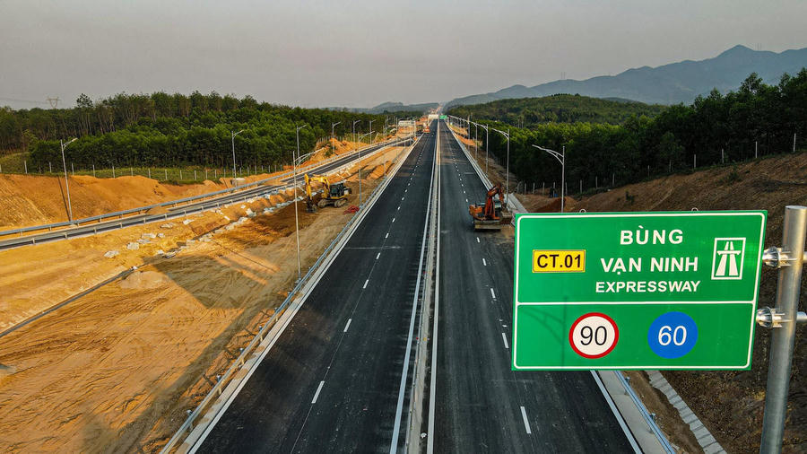 Chấp thuận đề xuất mức phí 13 tuyến cao tốc do Nhà nước đầu tư (Ảnh Báo Đại đoàn kết)