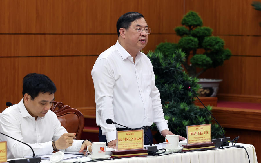Phó Thủ tướng Thường trực Chính phủ Phạm Gia Túc phát biểu. Ảnh: VGP