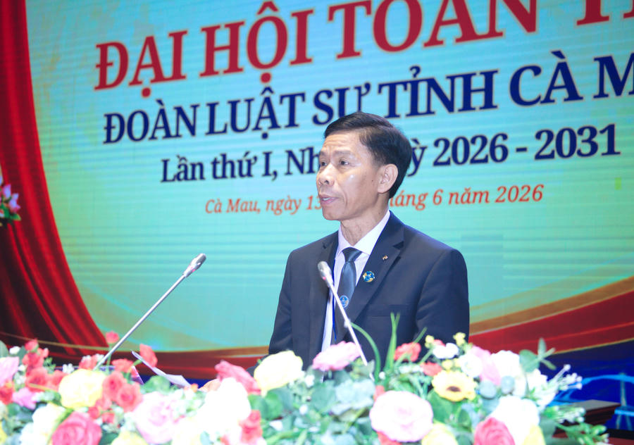Luật sư Lê Thanh Thuận – Tân Chủ nhiệm Đoàn Luật sư tỉnh Cà Mau, phát biểu nhận nhiệm vụ.