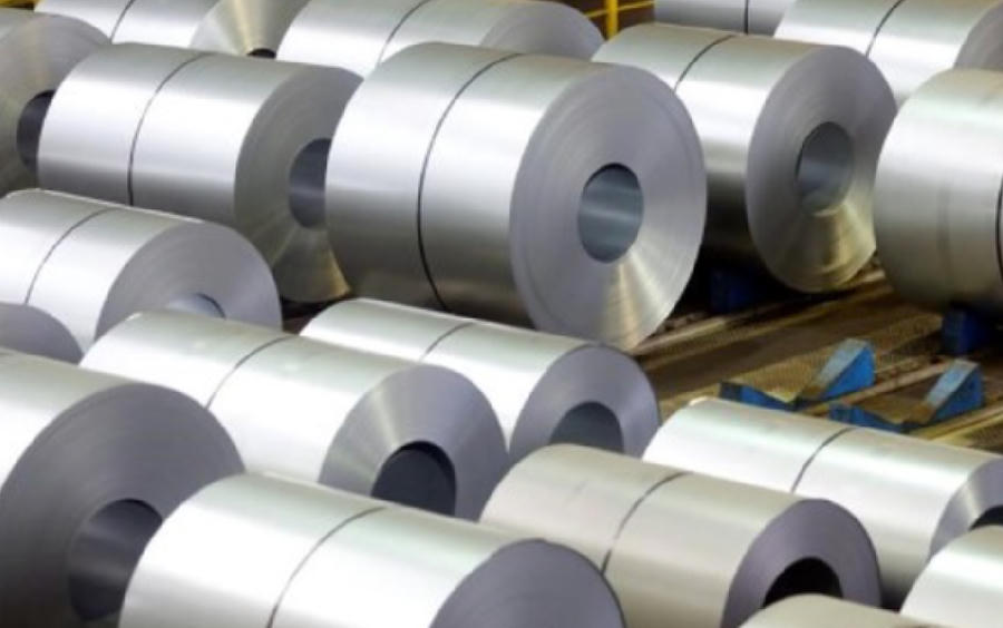 Phân khúc thép cuộn cán nóng (HRC) và thép xây dựng giữ vai trò chủ đạo dẫn dắt đà tăng trưởng của toàn ngành. Ảnh InT