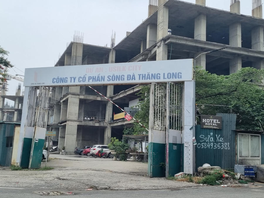 Hình ảnh cổng dự án.