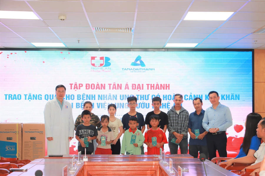 Yêu thương lan tỏa.