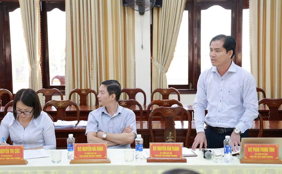 Đại biểu tham dự hội nghị.