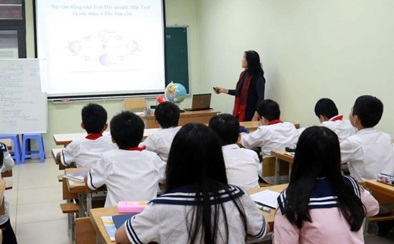 Bộ Giáo dục và Đào tạo đang lấy ý kiến dự thảo Thông tư về hoạt động giáo dục tăng cường nhằm ngăn chặn biến tướng dạy thêm. (Ảnh minh họa: VGP)