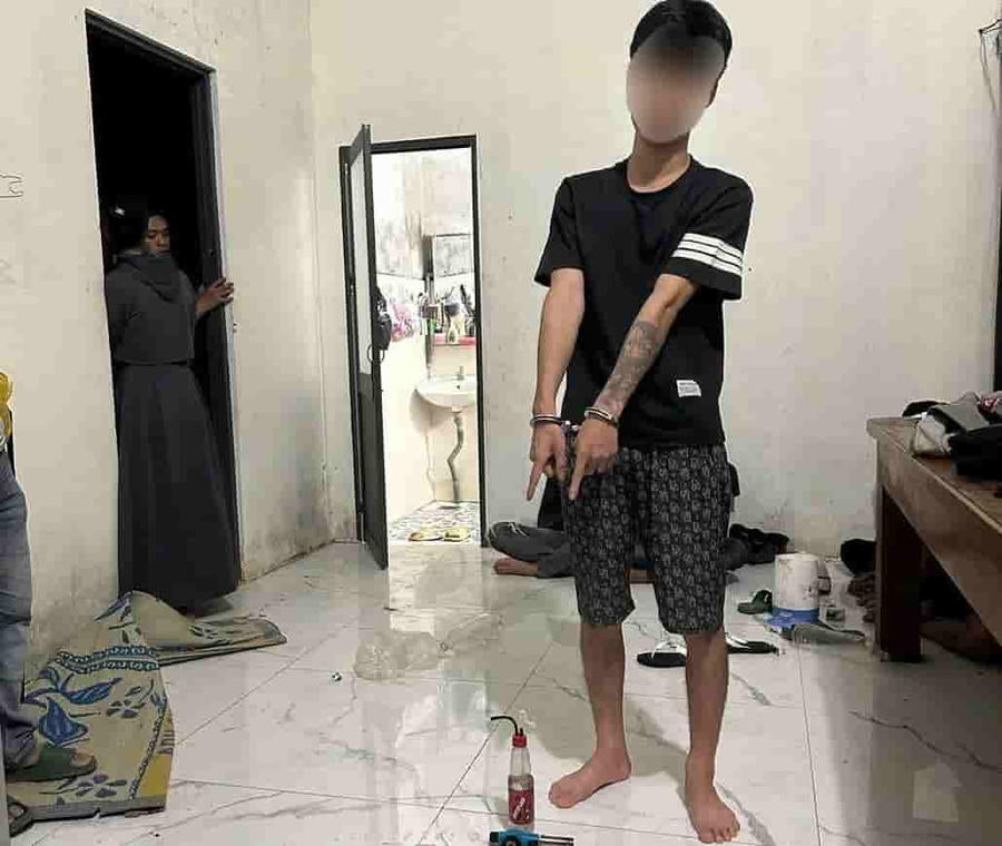 Một đối tượng bị cơ quan chức năng bắt giữ. Ảnh: Công an cung cấp