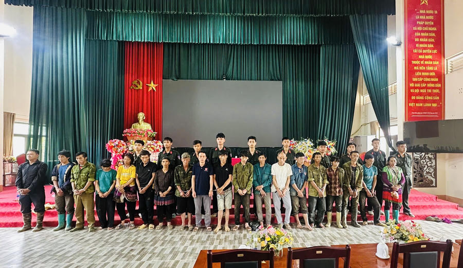 Các đối tượng được đưa về trụ sở để tiếp tục điều tra, xử lý theo quy định của pháp luật.
