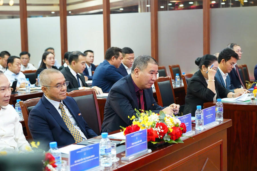 Một số hình ảnh tại lễ khai giảng.