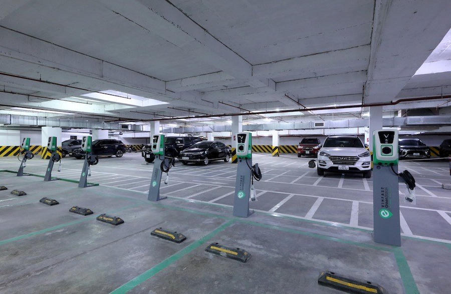 Các chung cư mới và hiện hữu phải đáp ứng nhiều yêu cầu mới về khu vực để xe, sạc xe điện và đổi pin bố trí chỗ đỗ xe nhằm tăng cường an toàn phòng cháy chữa cháy.