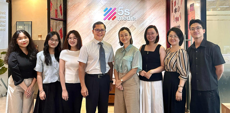 Đại diện lãnh đạo và đội ngũ 5S Media, Midland & Partners tại Lễ ký kết Thỏa thuận hợp tác chiến lược.