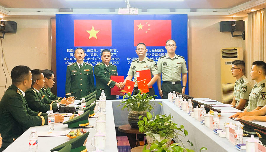 Cuộc Hội đàm thể hiện tinh thần hữu nghị, hợp tác, tăng cường trong công tác phối hợp trong quản lý, bảo vệ biên giới giữa hai bên. (Ảnh: Hoàng Chính).