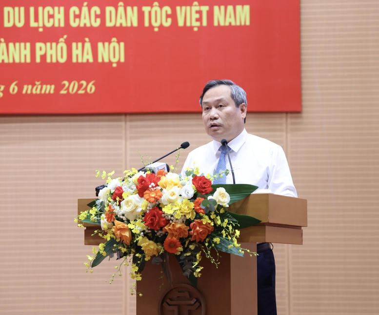 Chủ tịch UBND TP. Hà Nội Vũ Đại Thắng phát biểu tại Lễ tiếp nhận. (Ảnh: VGP/Thu Giang)
