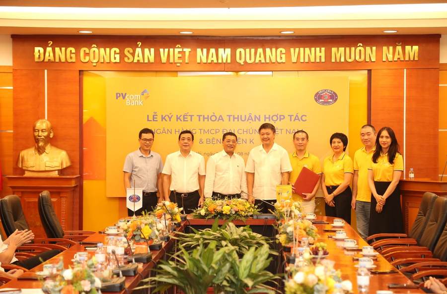 PVcomBank tăng cường hợp tác với các đơn vị trong ngành y tế và giáo dục, mở rộng hệ sinh thái đối tác.