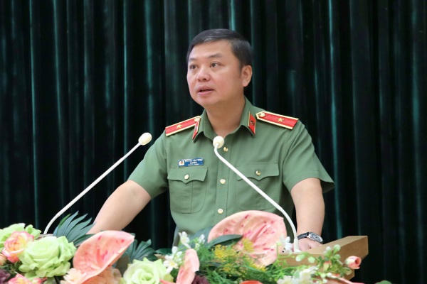 Thiếu tướng Nguyễn Tiến Trung, Giám đốc Công an tỉnh Quảng Ninh phát biểu tại chương trình.