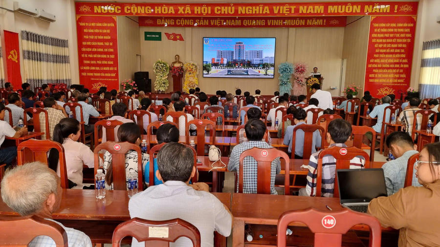 Quang cảnh Hội nghị tuyên truyền pháp luật tại xã Đông Hưng, tỉnh An Giang.