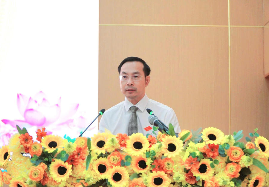 Ông Nguyễn Thanh Nhàn - Phó Bí thư Thường trực Tỉnh ủy, Chủ tịch HĐND tỉnh An Giang phát biểu khai mạc.