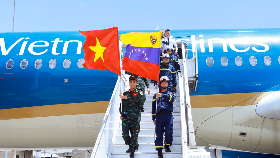 Đoàn cứu hộ, cứu nạn của Việt Nam sẽ thực hiện nhiệm vụ với tất cả khả năng hiện có, nỗ lực hết sức san sẻ khó khăn với Chính phủ và nhân dân Venezuela.