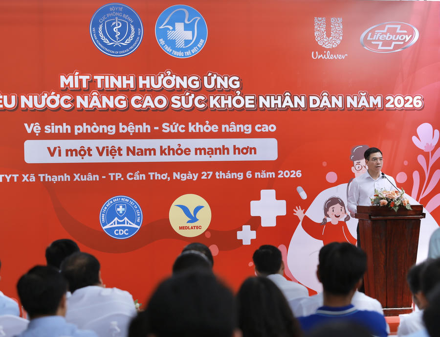 TS. BS. Hà Anh Đức, Chủ tịch Hội Thầy thuốc trẻ Việt Nam phát biểu khai mạc tại sự kiện